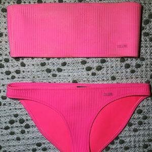pink triangl twinnie bikini